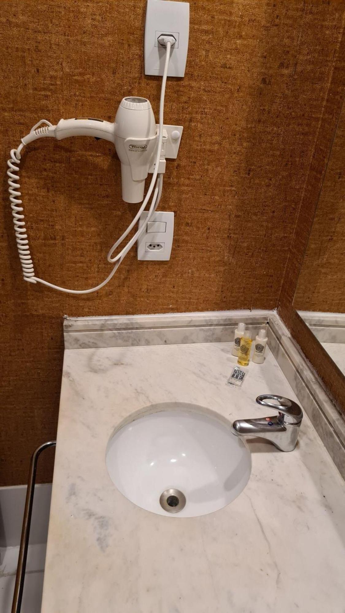 Trevizzo No Windam Ibirapuera Hotel 4*